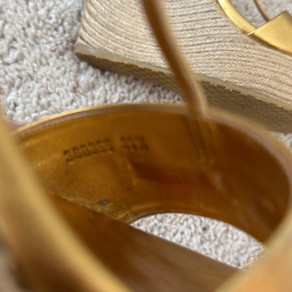 Authentic Gucci Genuine Gold Leather Wedge Platform Espadrilles w Horsebit 39.5 - Picture 7 of 9